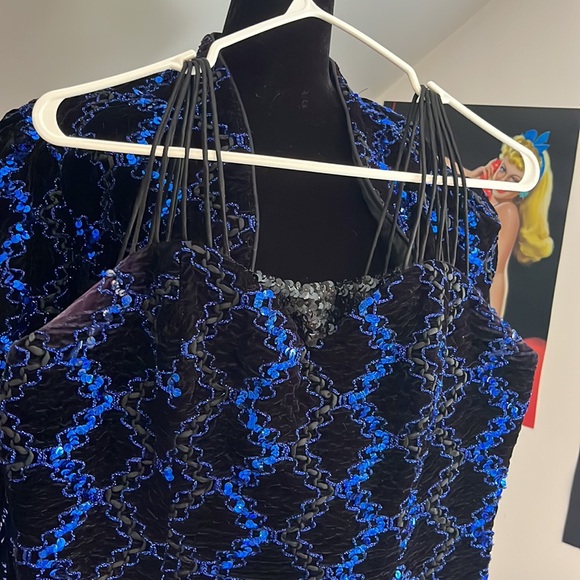 VINTAGE: Dress and crop jacket - Picture 3 of 5